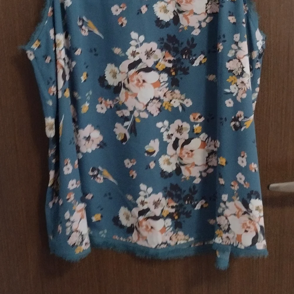 Torrid - Picture 4 of 4